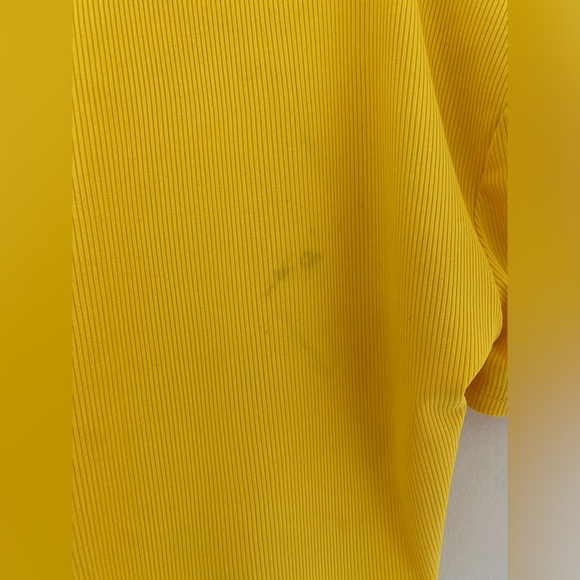 Kids neon yellow cropped top - Picture 3 of 3